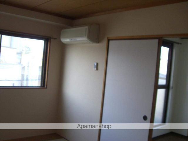 ラフォール寝屋川Bの内装写真