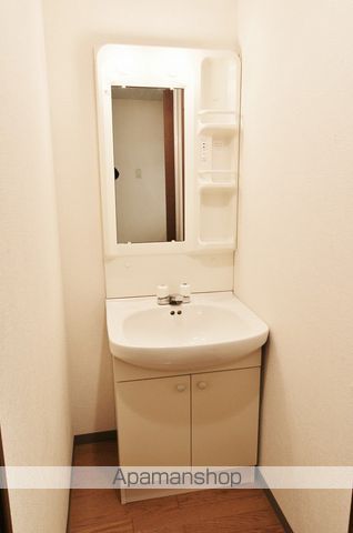 フレグランス沖洲の内装写真