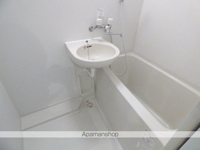 エクセレント上新12の内装写真