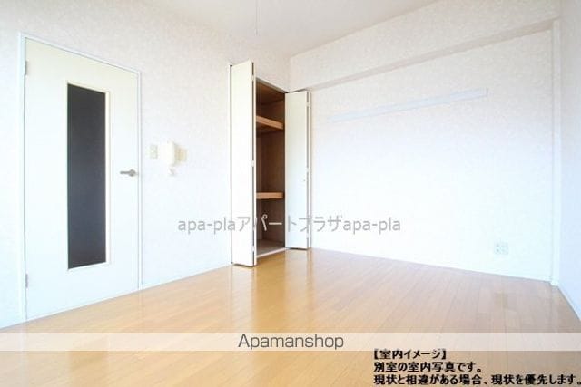 クレスト花野の内装写真