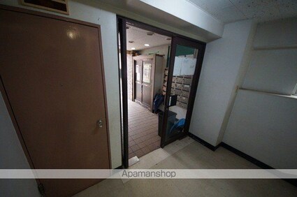 アパルトマン四谷[2DK/42.9m2]の共用部7