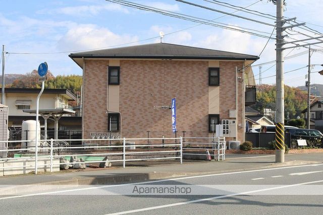 フォブール深坂の外観写真