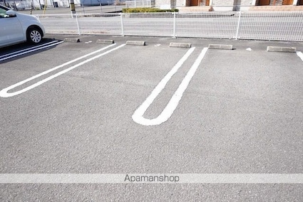 アルカンシエル[2LDK/58.8m2]の駐車場4