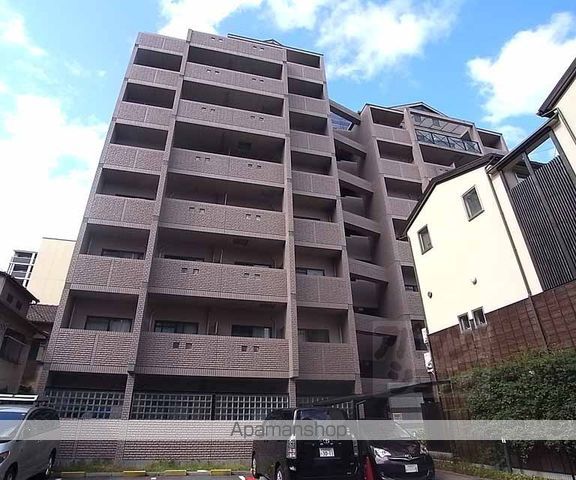 京都市烏丸線 烏丸御池駅 徒歩6分 8階建 築25年の外観写真