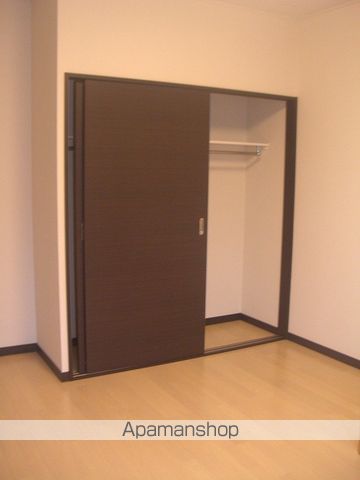 レオネクストロッソ ナカハマの内装写真
