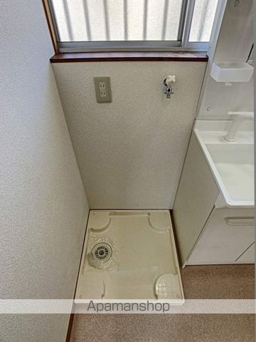 東古松5丁目 霜山貸家 東棟の内装写真