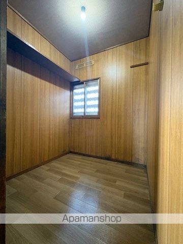 滝川市 2階建 築51年の内装写真