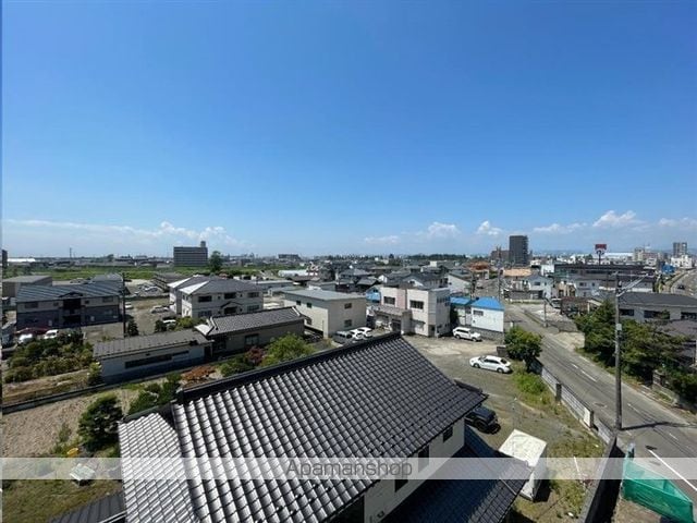 メイ・パストラルのその他写真
