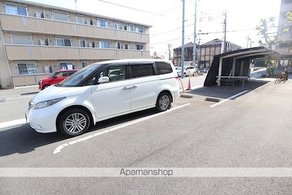 東京都立川市幸町１丁目[1LDK/45m2]の駐車場
