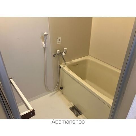三恵上新庄ハイツの内装写真