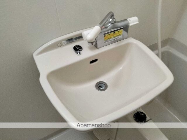 レオパレスKウッズIIの内装写真