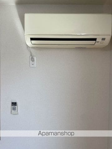 メープルコートNAKAO E棟の内装写真