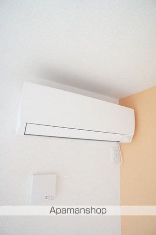 ビッグ アイランドIVの内装写真