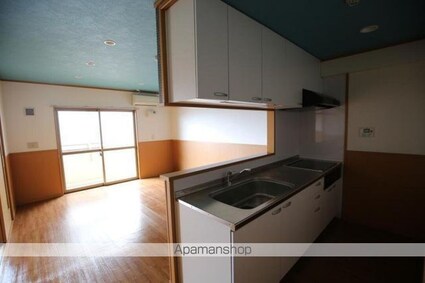 プレジール来住[2LDK/65m2]のキッチン