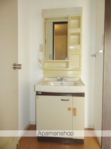 タウニイこまくさの内装写真
