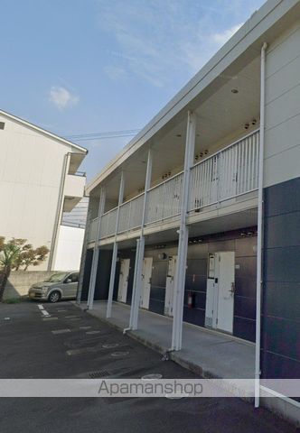 レオパレスMONTPIANNEの玄関写真