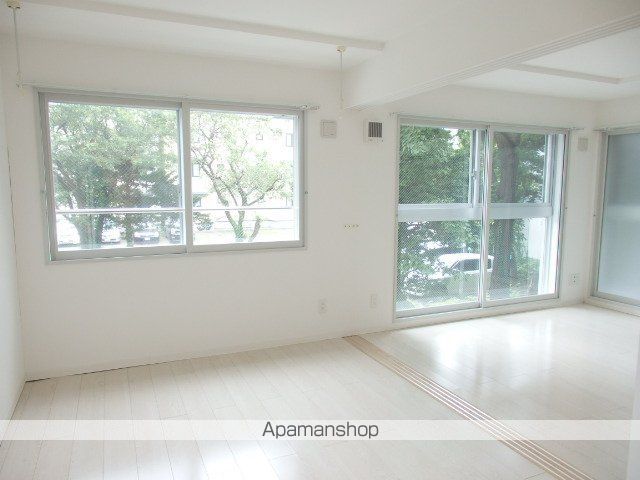 モルティーニ南円山の内装写真