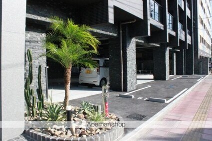 Ｃａｌｉｆｏｒｎｉａ　ＡＰＴ[1R/28.6m2]の駐車場