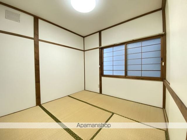 中央マンション1号棟の内装写真