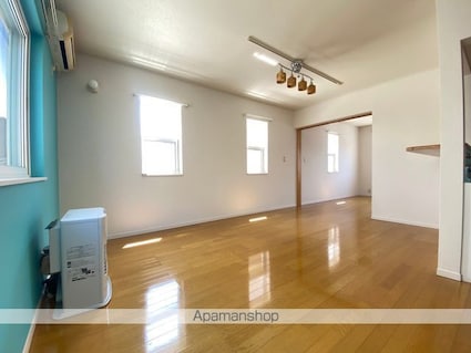 ノーウェジアンウッド　Ｉ・Ⅱ[2LDK/55.48m2]の内装1