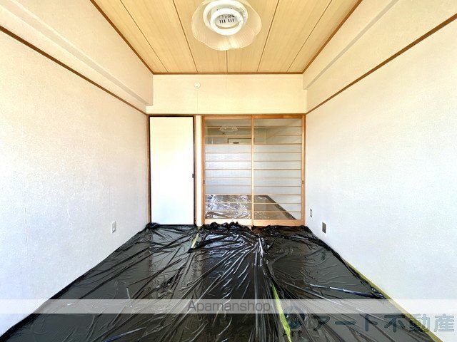 メゾンミヤザキ山越の内装写真