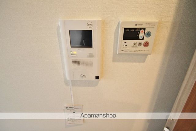 プレサンスOSAKA江坂の内装写真