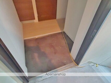 ドゥエリング高殿[1DK/24.4m2]の玄関