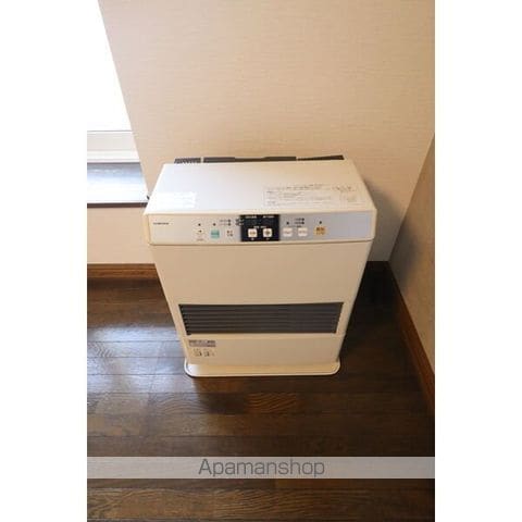 元町アパートメントの内装写真