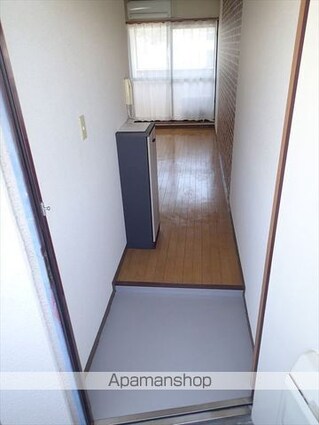 和歌山県和歌山市紀三井寺[1R/23.65m2]の玄関