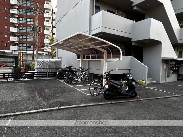 フラワーハイツの玄関写真