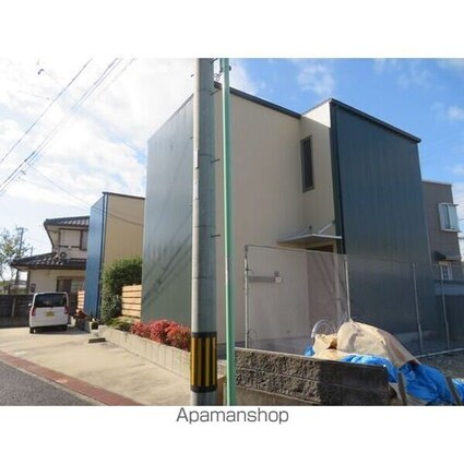 ユニキューブ希望ヶ丘　Ｂ棟　ペット同居パターン[3LDK/70.08m2]の外観2