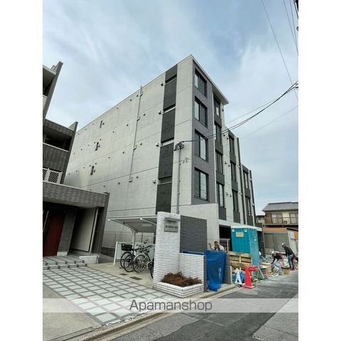 クレストタップ大曽根の玄関写真