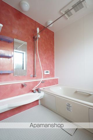 TAMA33の内装写真