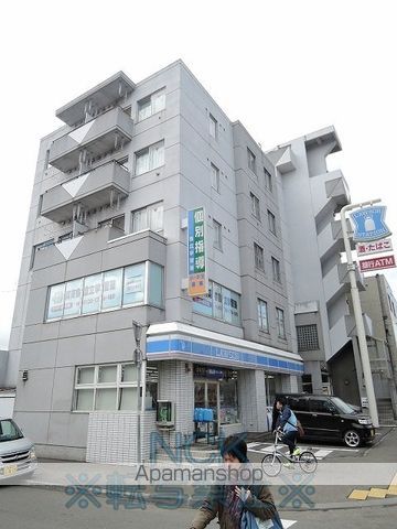 メイプル栄町の外観写真