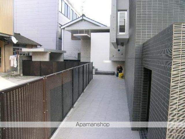 エルソレイユ高麗IIの玄関写真