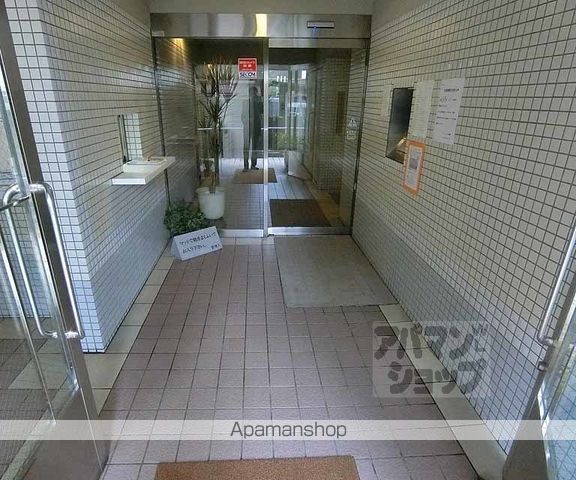パインベルテ御陵の玄関写真