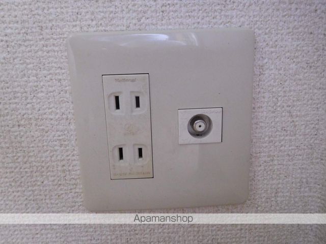 メゾンジョアパートIの内装写真