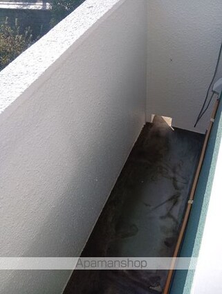 和歌山県和歌山市布引[1R/24m2]のバルコニー