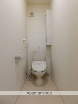 ロイヤル七重浜[1LDK/49.39m2]のトイレ