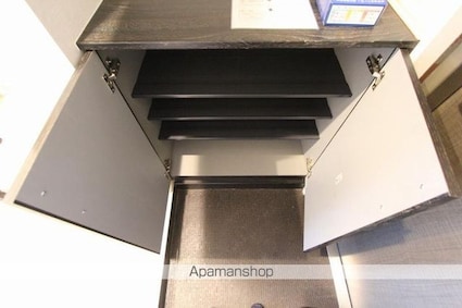 グランプレミア塩上[2LDK/56.75m2]の玄関