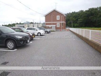 ポラリス[1R/45.99m2]の駐車場2