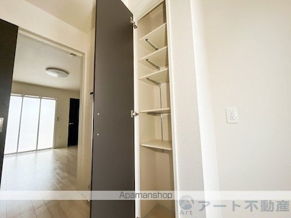 オアシスガーデン立花[1K/33.86m2]の内装8