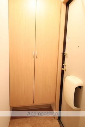 リビングタウン村国　Ａ[2LDK/57.93m2]の玄関