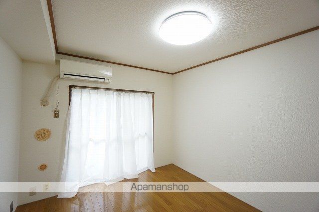 エスカイア中田の内装写真