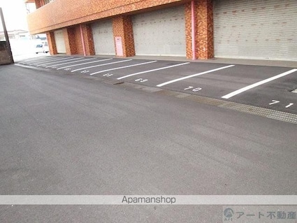 フェリオ市駅西Ⅱ[3DK/58.32m2]の駐車場