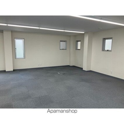 ブルービル加藤[事務所/133.52m2]のリビング・居間7