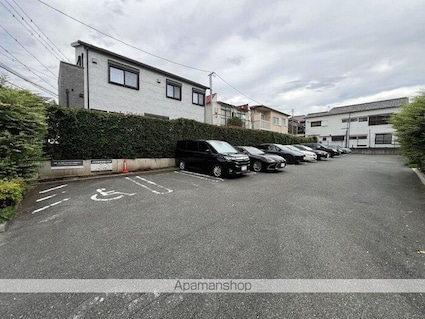 アビティ砧[2LDK/54.28m2]の駐車場