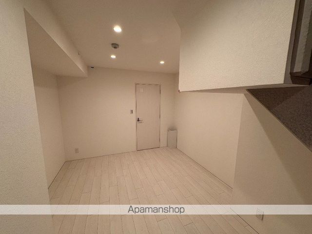 LEGALAND幡ヶ谷SOUTHの内装写真