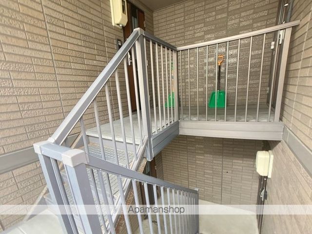 コスミオンIIの玄関写真