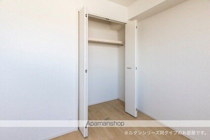 和歌山県和歌山市西庄[2LDK/58.04m2]の収納